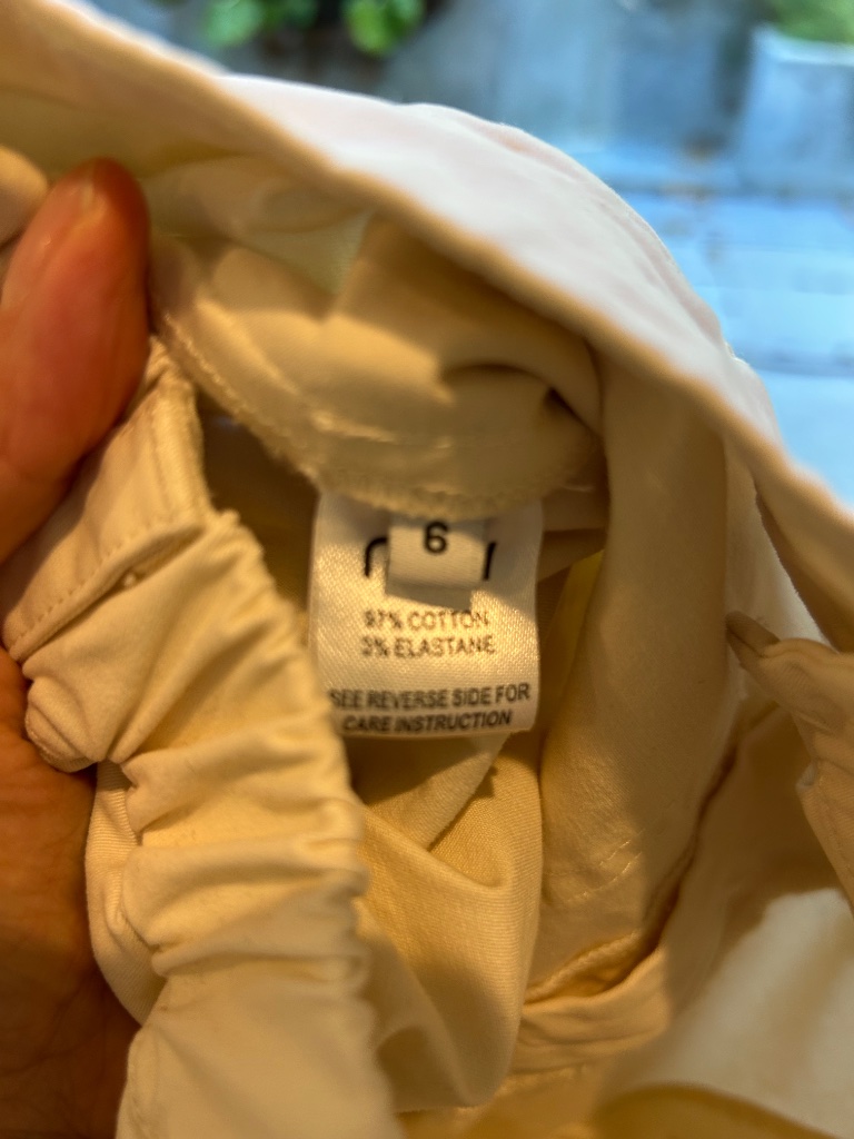 Ruti The Slouchy Soft Twill Pants Ecru Size 6 Like New — image 5 of 5